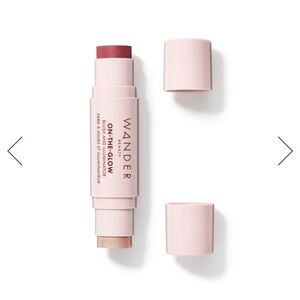 Wander Beauty On-the-Glow Blush and Illuminator in "Strawberry Fields", NIB